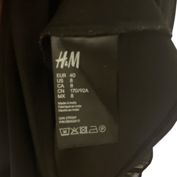 H&M Elegant Black Long Sleeve Dress - Picture 6 of 6